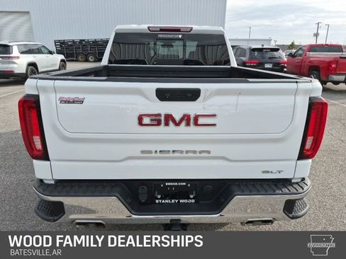Used 2023 GMC Sierra 1500 SLT w/ SLT Premium Package image 8