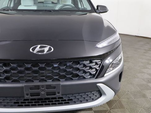 Used 2023 Hyundai Kona SEL AWD/4WD image 13