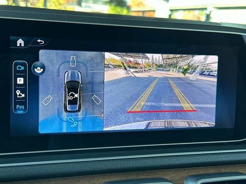 Used 2025 Mercedes-Benz GLE 350 4MATIC image 27