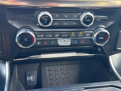 Used 2023 Ford F150 Raptor w/ Raptor 37 Performance Package image 30