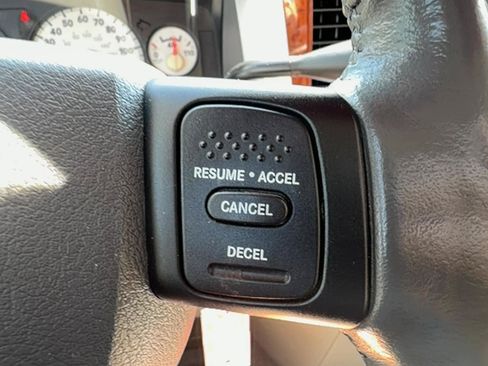 Used 2006 Dodge Ram 2500 Truck Laramie AWD/4WD image 13