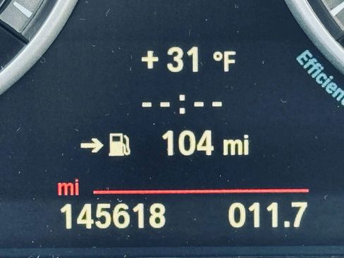 Used 2014 BMW 528i xDrive Sedan image 12