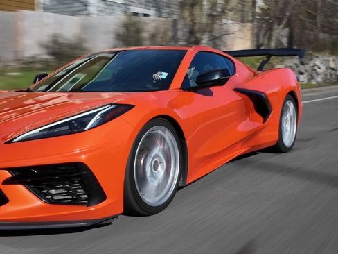 Used 2020 Chevrolet Corvette Stingray Premium Cpe w/ 3LT Preferred Equipment Group image 43