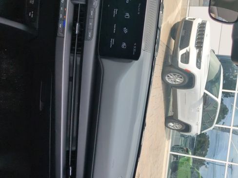 Used 2025 Kia K4 FWD image 7