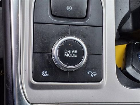 Used 2022 Ford Explorer Limited w/ Equipment Group 301A image 26