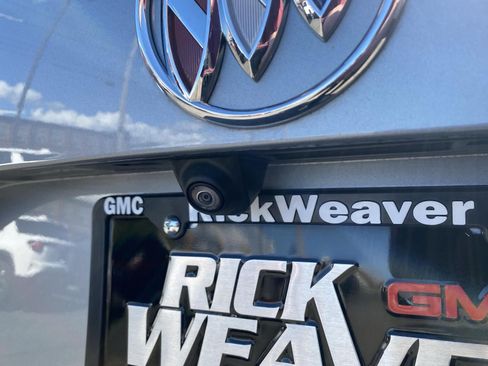 Used 2023 Buick Envision Preferred AWD/4WD image 37