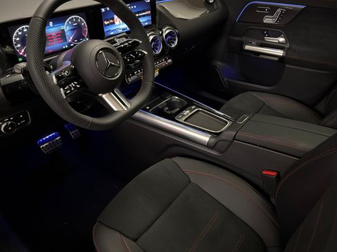 New 2026 Mercedes-Benz GLA 250 image 9