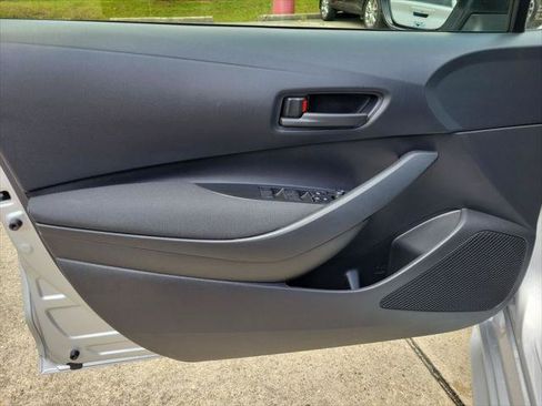 Certified 2026 Toyota Corolla LE w/ LE Premium Package FWD image 11
