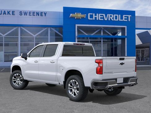 New 2026 Chevrolet Silverado 1500 LTZ w/ LTZ Premium Package AWD/4WD image 3