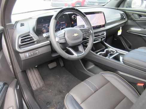 New 2026 Chevrolet Traverse High Country FWD image 15