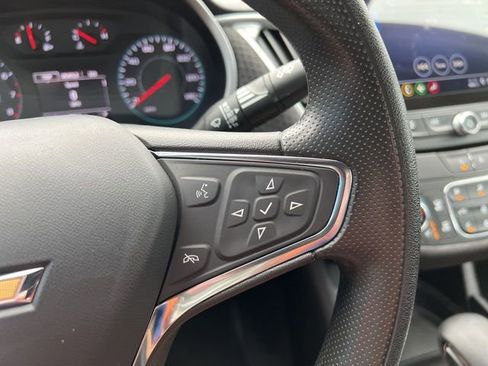 Used 2024 Chevrolet Malibu LT image 36