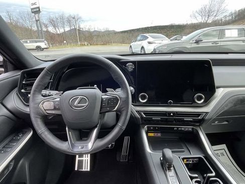 Used 2025 Lexus TX 500h AWD image 14