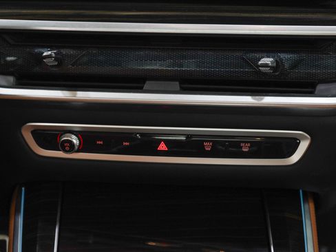 Used 2024 BMW X5 xDrive40i AWD/4WD image 20