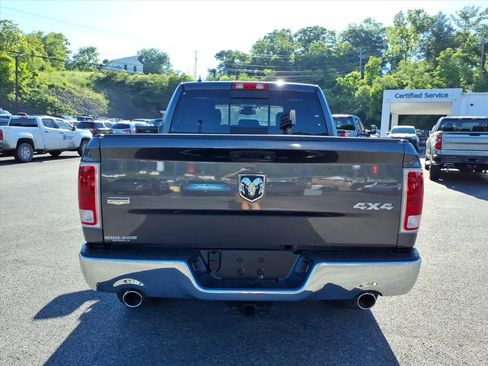Used 2018 RAM 1500 Laramie AWD/4WD image 6