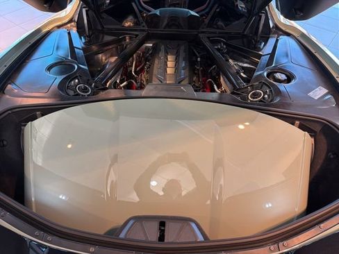 Used 2024 Chevrolet Corvette Stingray Coupe w/ Z51 Performance Package image 29