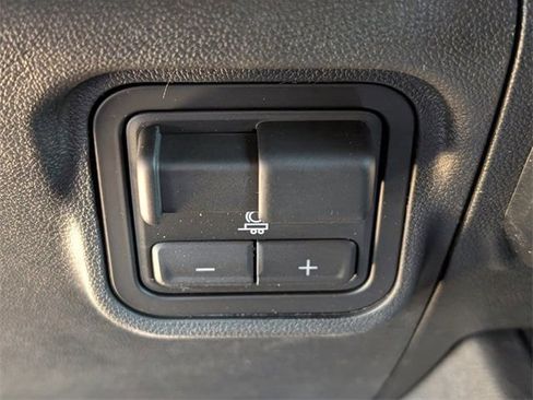 New 2026 GMC Hummer EV SUV image 16