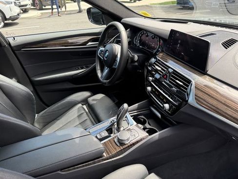 Used 2017 BMW 530i xDrive AWD/4WD image 29