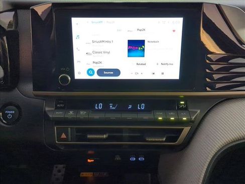 Certified 2025 Toyota Camry SE FWD image 14