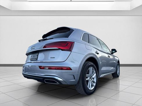 Used 2022 Audi Q5 2.0T Premium w/ Convenience Package image 10