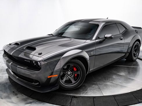 Used 2021 Dodge Challenger SRT Super Stock image 4