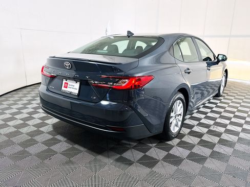 Used 2025 Toyota Camry LE w/ Convenience Package FWD image 3