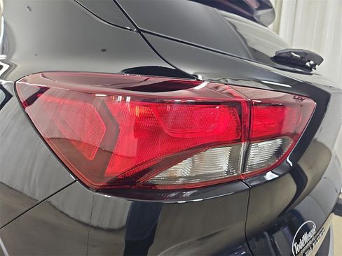 Certified 2023 Chevrolet TrailBlazer LT w/ Convenience Package image 40