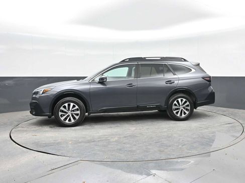 Used 2020 Subaru Outback Premium AWD/4WD image 4
