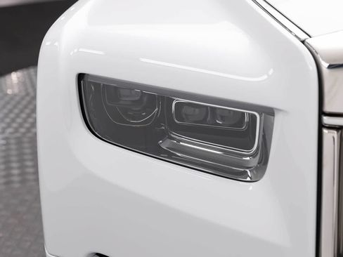 New 2027 Rolls-Royce Phantom Sedan RWD image 67