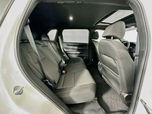 Used 2025 Honda CR-V Sport image 27