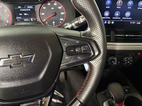 Used 2024 Chevrolet Trax RS image 23