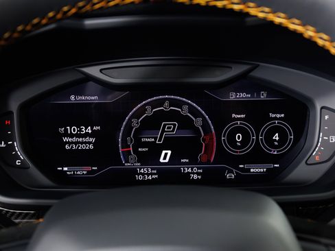 Used 2024 Lamborghini Urus Performante AWD/4WD image 20