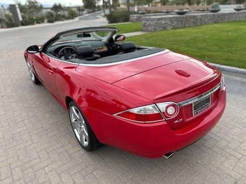 Used 2007 Jaguar XK Convertible image 39