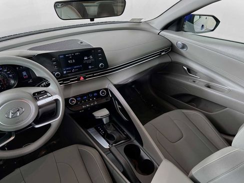 Certified 2023 Hyundai Elantra SEL w/ Cargo Package image 22