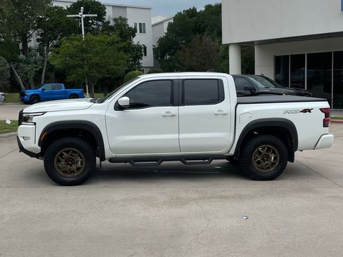 Used 2024 Nissan Frontier PRO-4X w/ Off-Road Protection Package AWD/4WD image 3