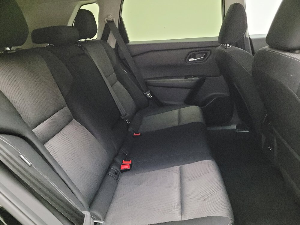 Used 2024 Nissan Rogue SV AWD/4WD image 19