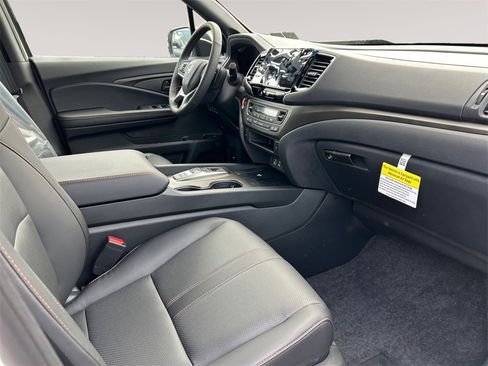New 2025 Honda Ridgeline TrailSport image 15