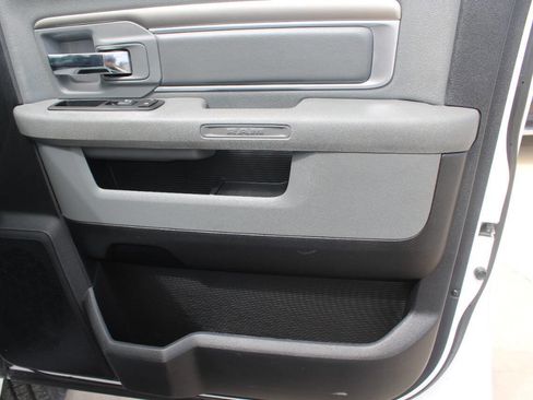 Used 2017 RAM 2500 SLT AWD/4WD image 7