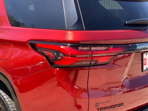 Used 2022 Chevrolet Traverse Premier w/ Redline Edition image 37