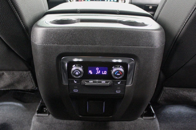 Certified 2026 GMC Yukon Denali w/ Sun & Power Step Package AWD/4WD image 22