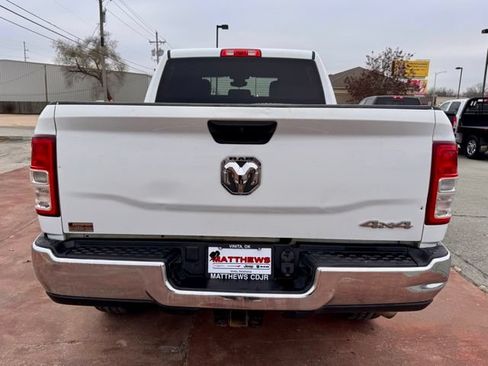 Used 2022 RAM 2500 Tradesman w/ Chrome Appearance Group AWD/4WD image 6