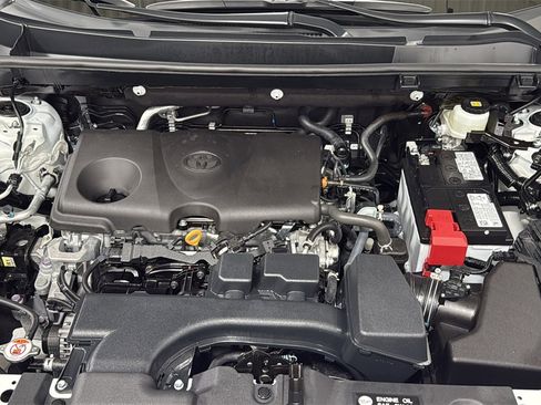 Used 2025 Toyota RAV4 XLE w/ Convenience Package image 25