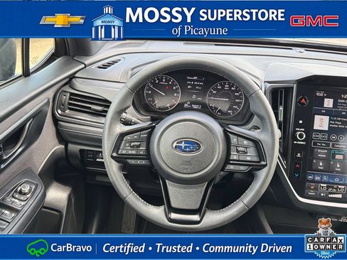 Used 2025 Subaru Forester Premium AWD/4WD image 17