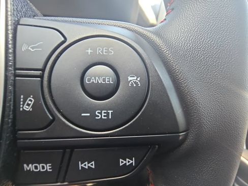 Used 2025 Toyota RAV4 SE AWD/4WD image 15