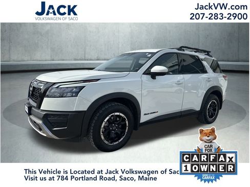 Used 2024 Nissan Pathfinder Rock Creek image 1