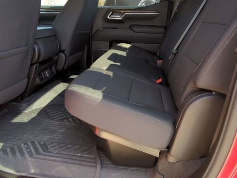 New 2025 Chevrolet Silverado 1500 LT image 19