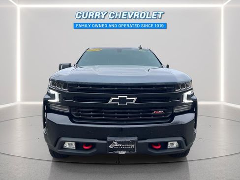 Used 2021 Chevrolet Silverado 1500 LT Trail Boss w/ Convenience Package II image 3