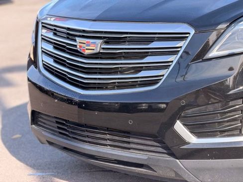 Used 2017 Cadillac XT5 Premium Luxury AWD/4WD image 6