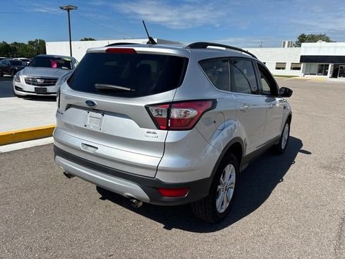 Used 2018 Ford Escape SEL FWD image 7