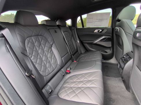 Used 2026 BMW X6 xDrive40i w/ Premium Package AWD/4WD image 22