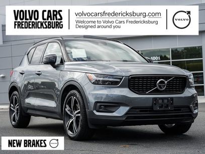 Used 2019 Volvo XC40 T5 R-Design